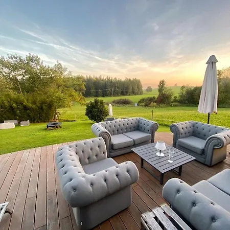 Experience Luxury In Mollenberg *