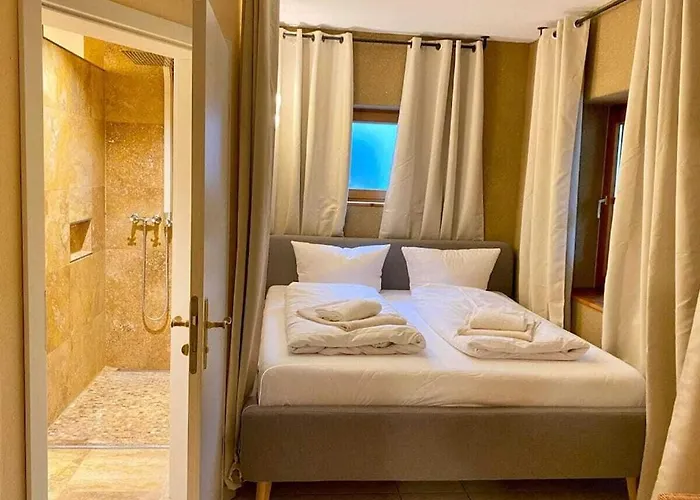 度假居 Experience Luxury In